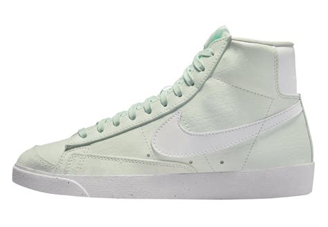 nike blazer schoen mintgroen|Nike Blazer stockx.